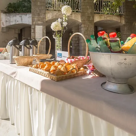 Hotell Sowell Ardeche Grospierres