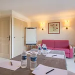 Hotell Sowell Ardeche Grospierres